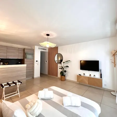 Apartament Neuf - Portes De - Confort - Wifi - Clim