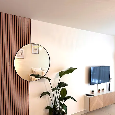 Apartament Neuf - Portes De - Confort - Wifi - Clim *