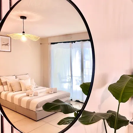 アパート Neuf - Portes De - Confort - Wifi - Clim モンテ・カルロ