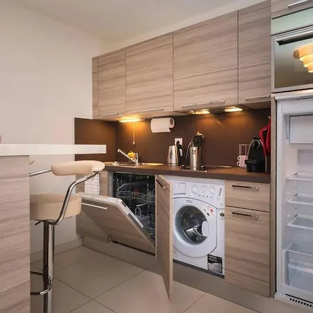 アパート Neuf - Portes De - Confort - Wifi - Clim *