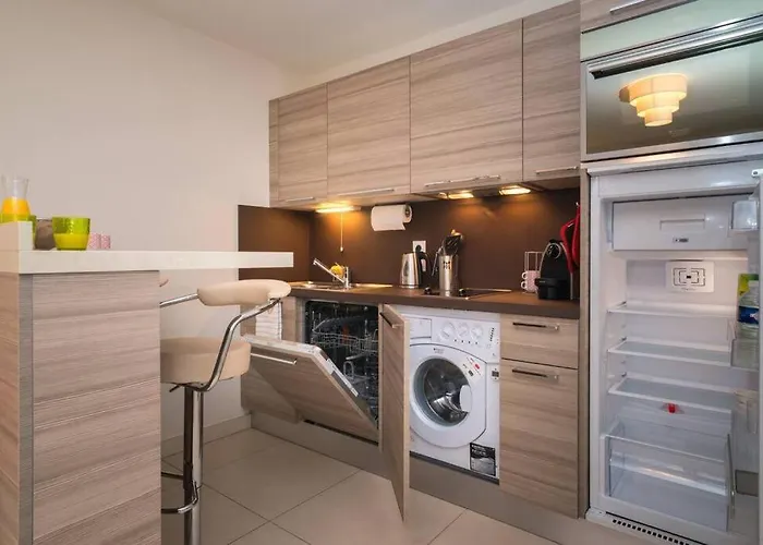 Appartamento Neuf - Portes De - Confort - Wifi - Clim *